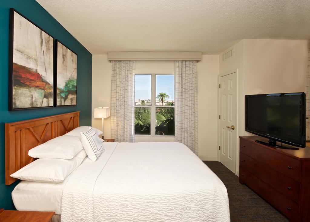 Фото Residence Inn by Marriott Phoenix Airport