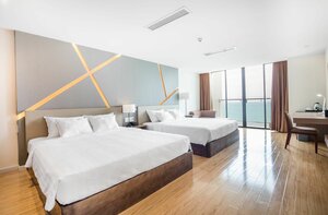 King Town Grand Hotel (Phạm Văn Đồng, 5,6), hotel