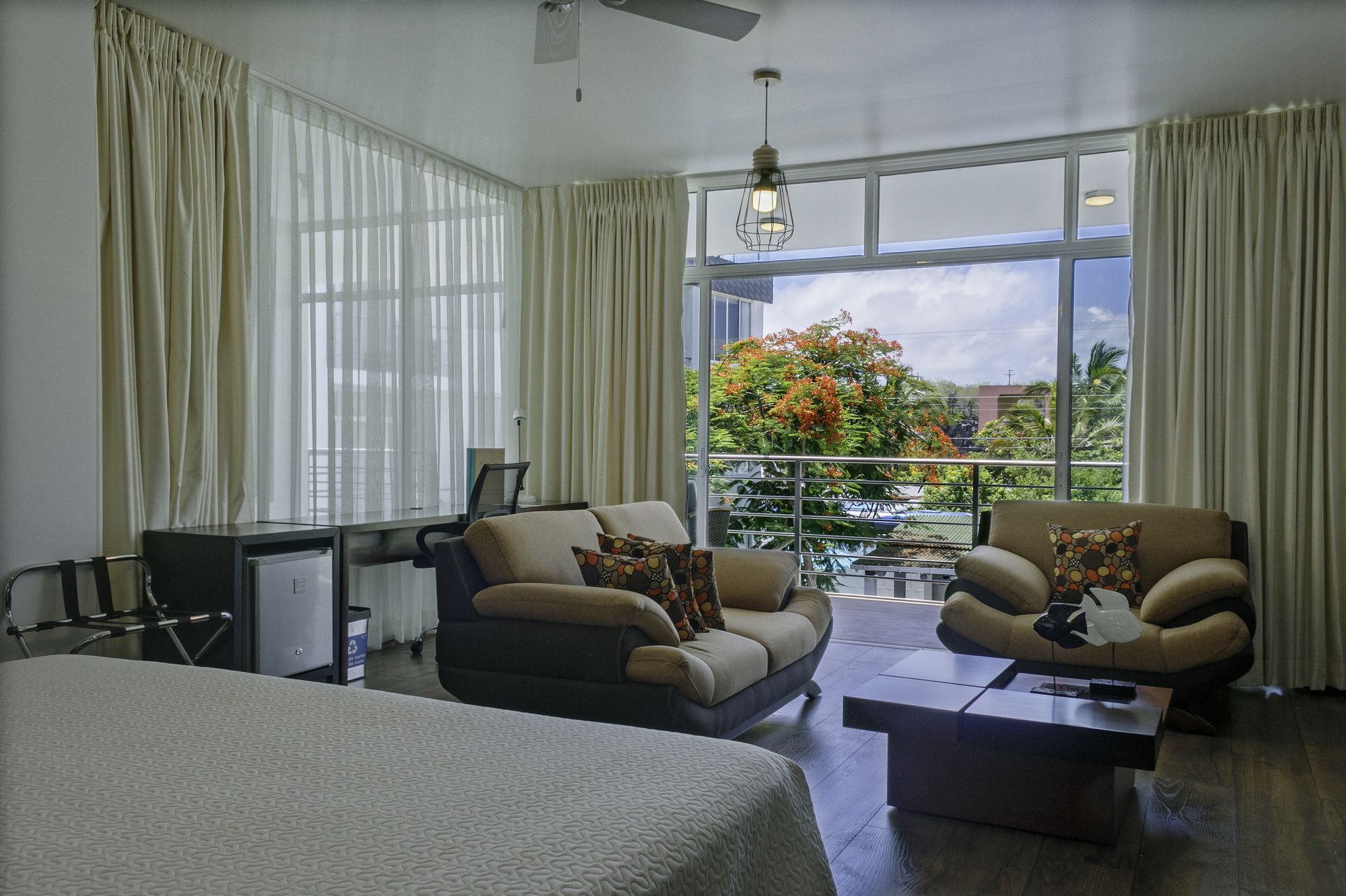 Фото Ikala Galapagos Hotel