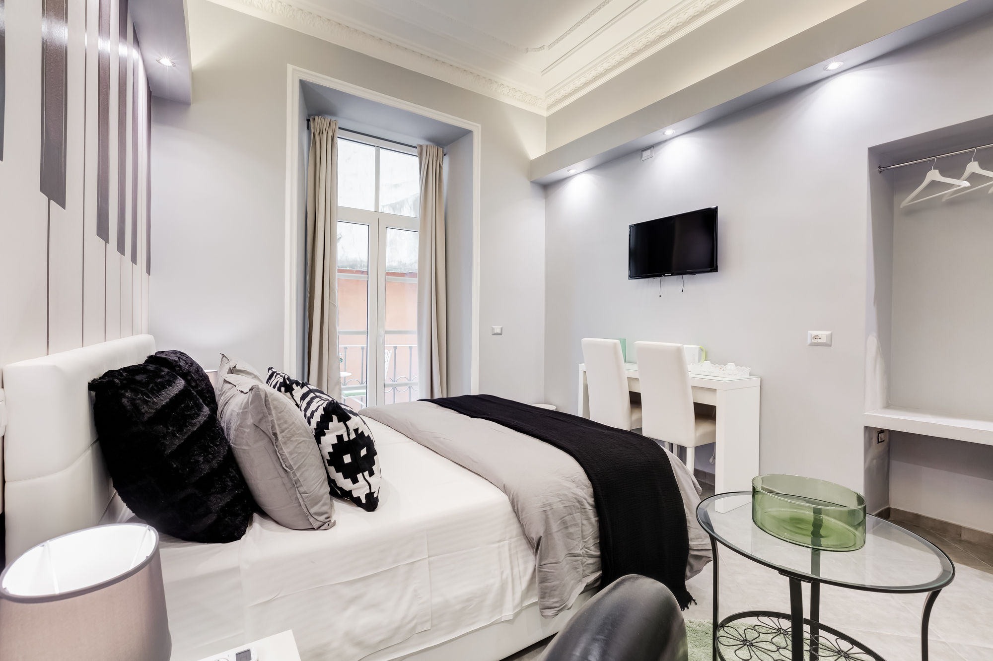 Фото Maison Degli Artisti Suites
