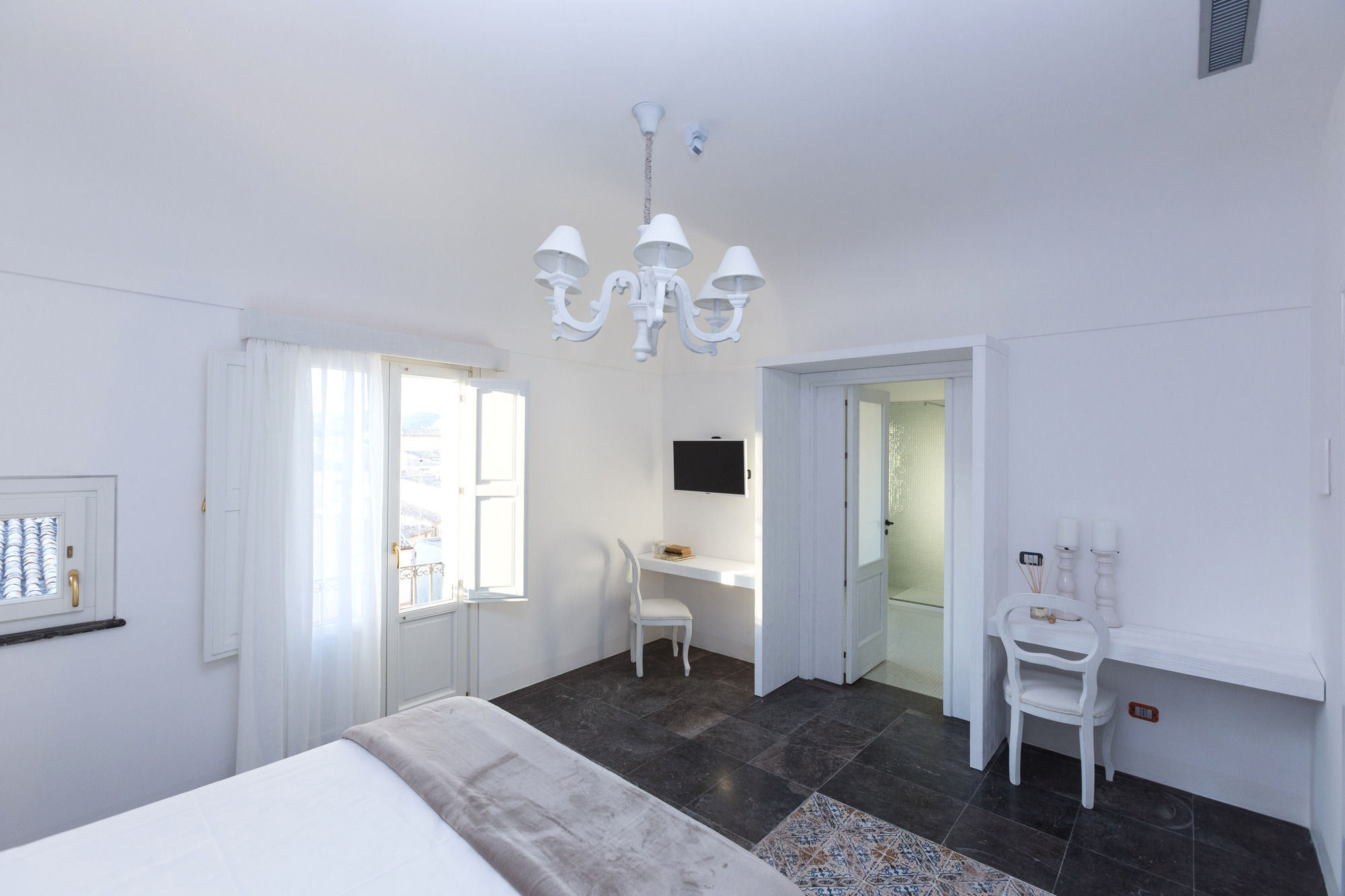 Фото Palazzo Conti Camere & Suite