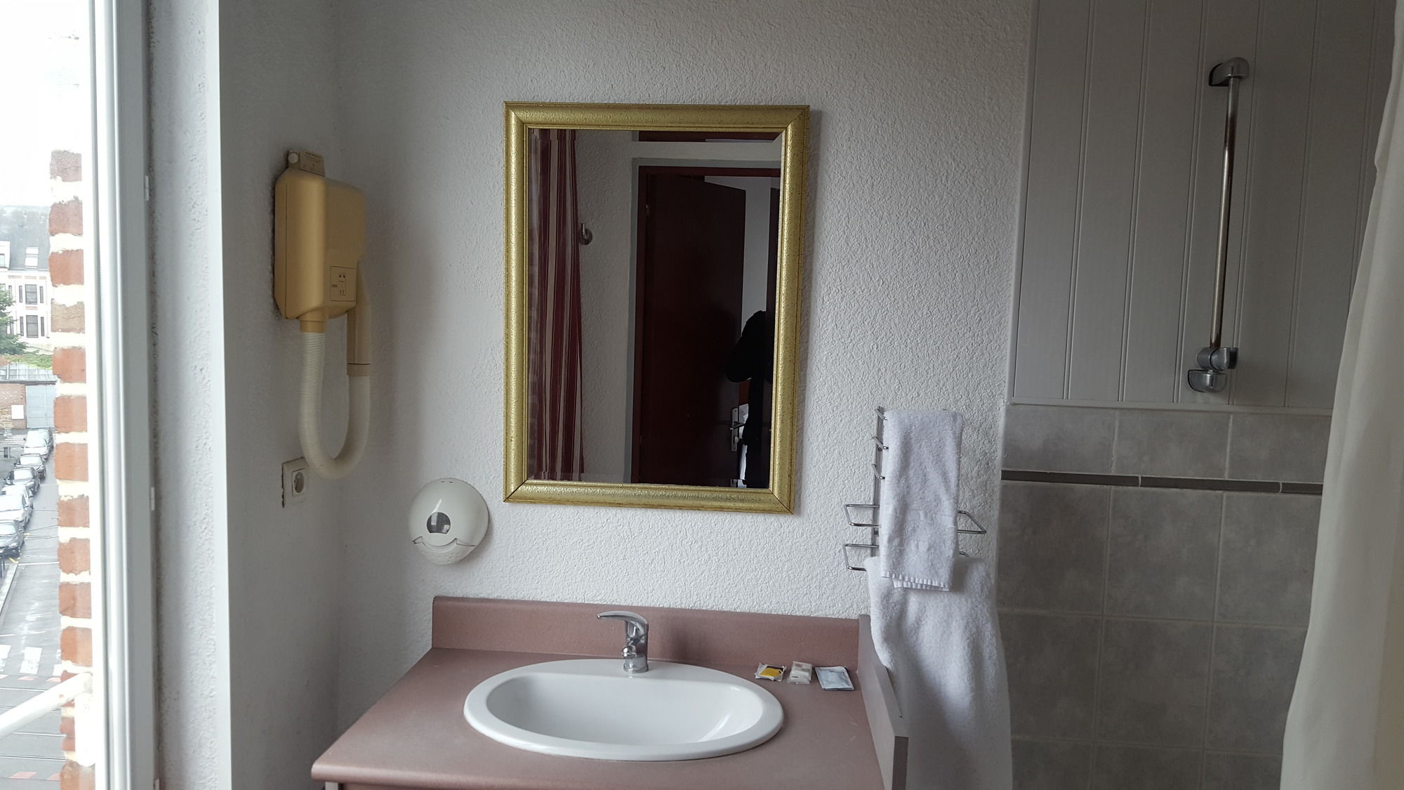 Фото Hôtel le Clémenceau