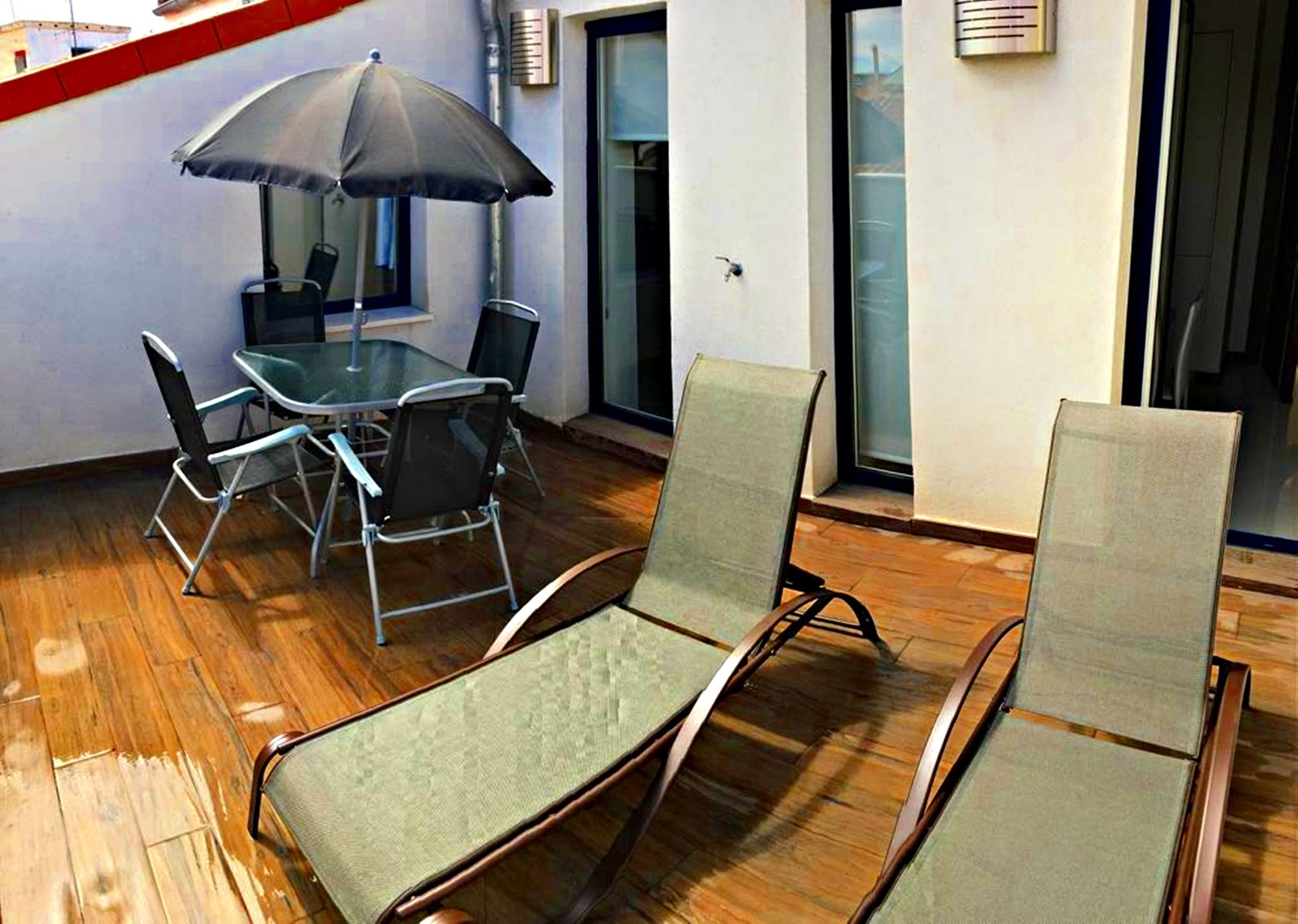 Фото Roisa Suites