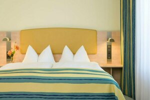 Гостиница IntercityHotel Hamburg Hauptbahnhof