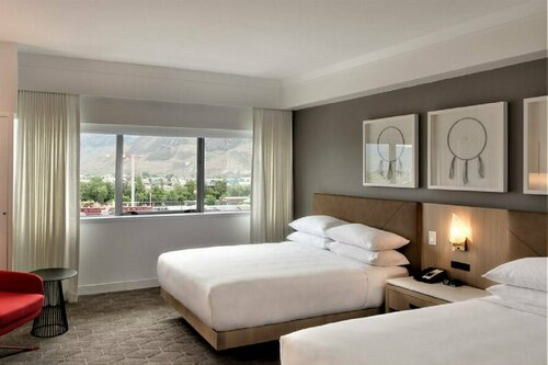 Гостиница Delta Hotels by Marriott Kamloops в Камлупсе