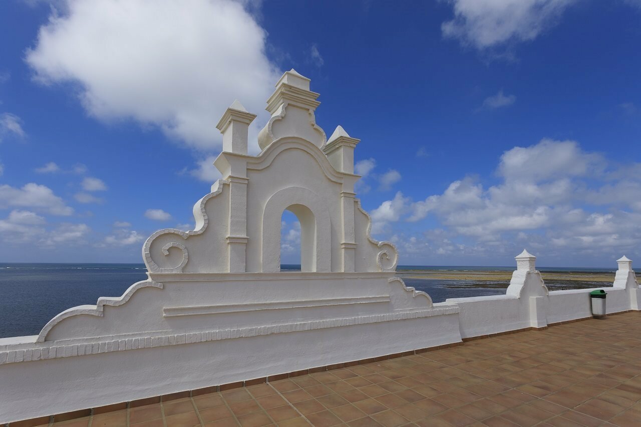 Фото Playa De La Luz Hotel