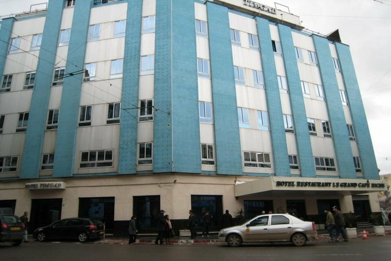 Фото отеля 2