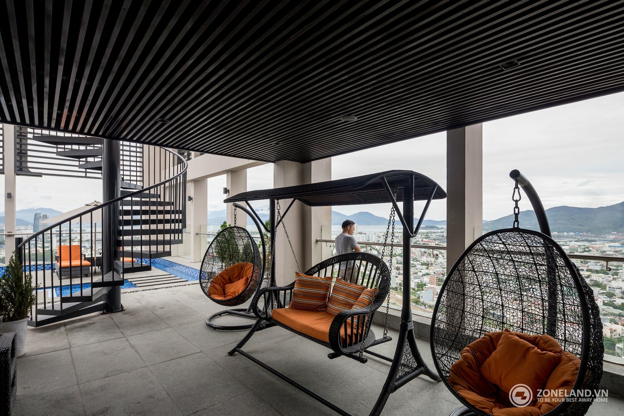 Фото Zoneland Premium Luxury Apartments