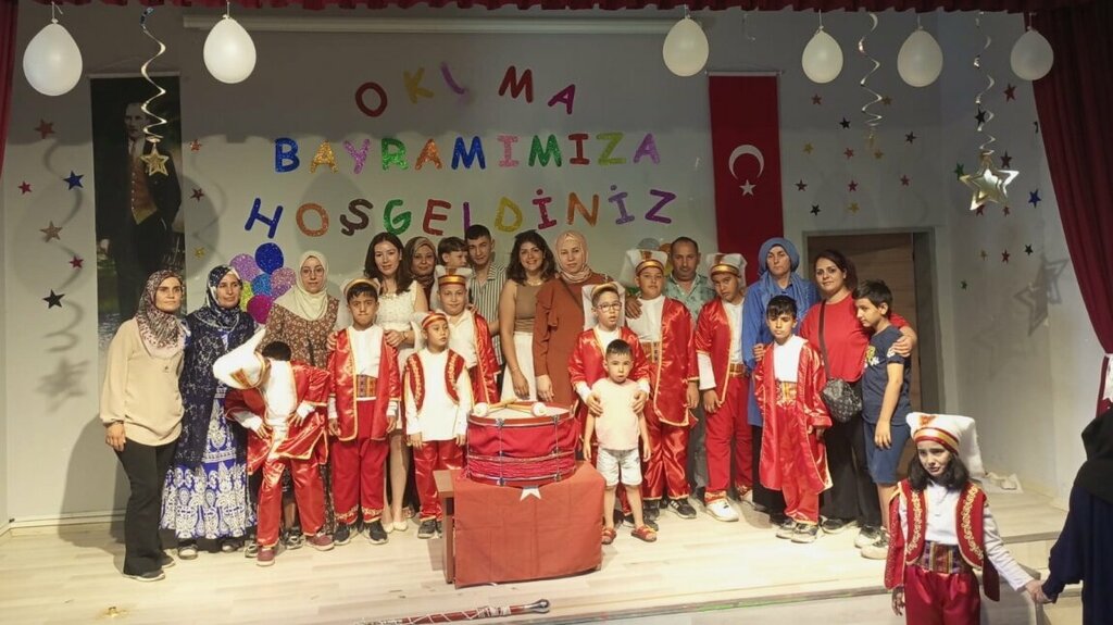 Primary school Kemal Pinar Primary School, Manisa, photo