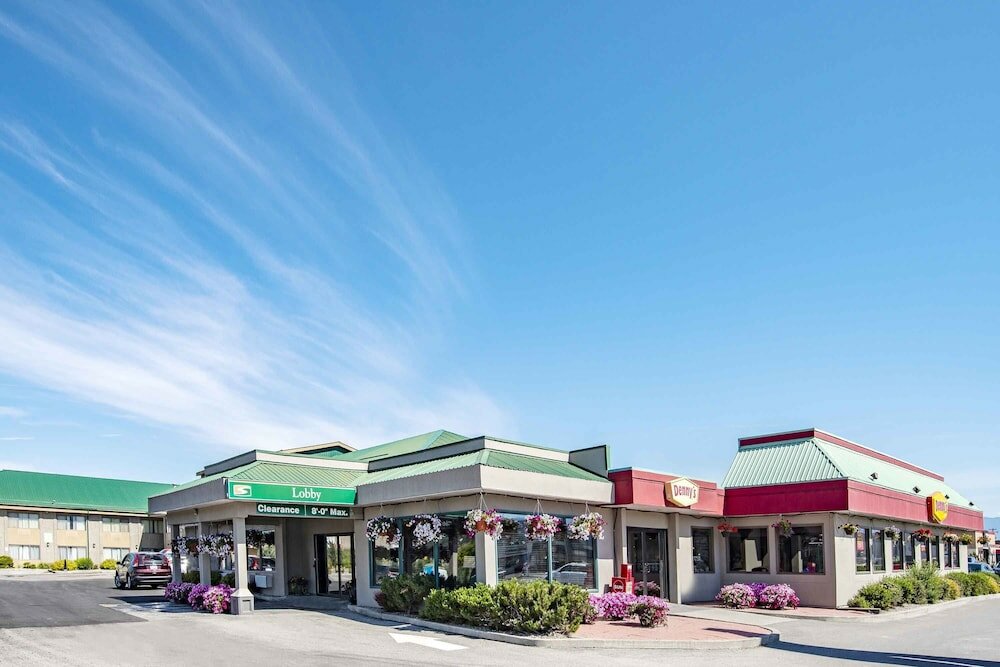 Фото Sandman Inn Cranbrook