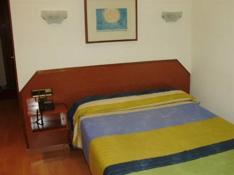 Фото Hostal Cataluña