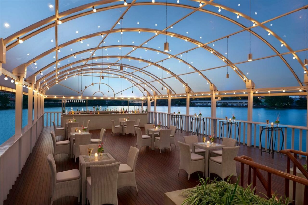 Фото Cinnamon Lakeside Colombo