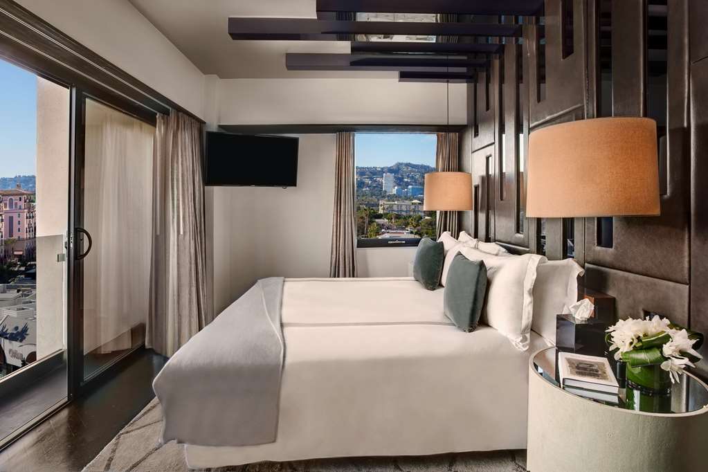 Фото Sixty Beverly Hills