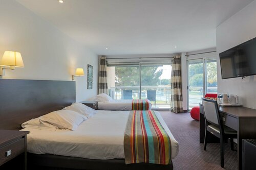Гостиница Tiercé Hotel в Кань-сюре-Мер