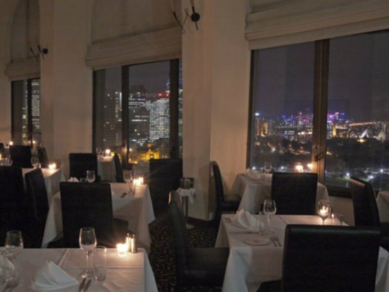 Фото The Sydney Boulevard Hotel