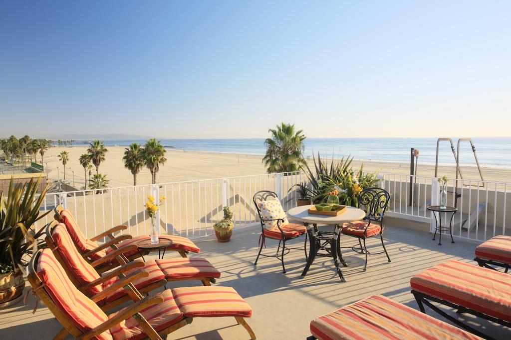 Фото Venice Suites