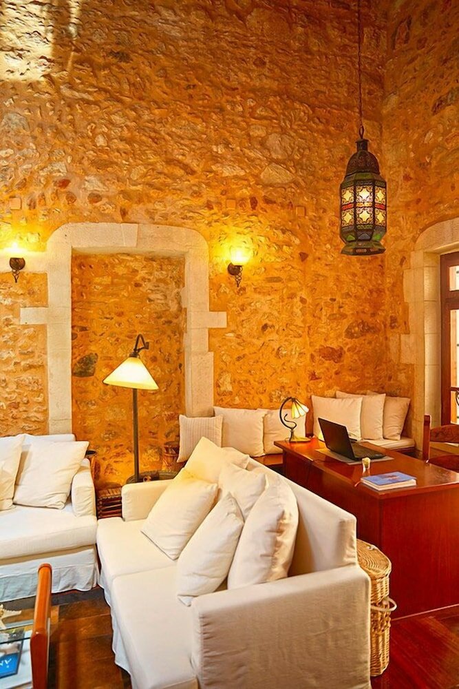 Фото Petradi Beach Lounge Hotel