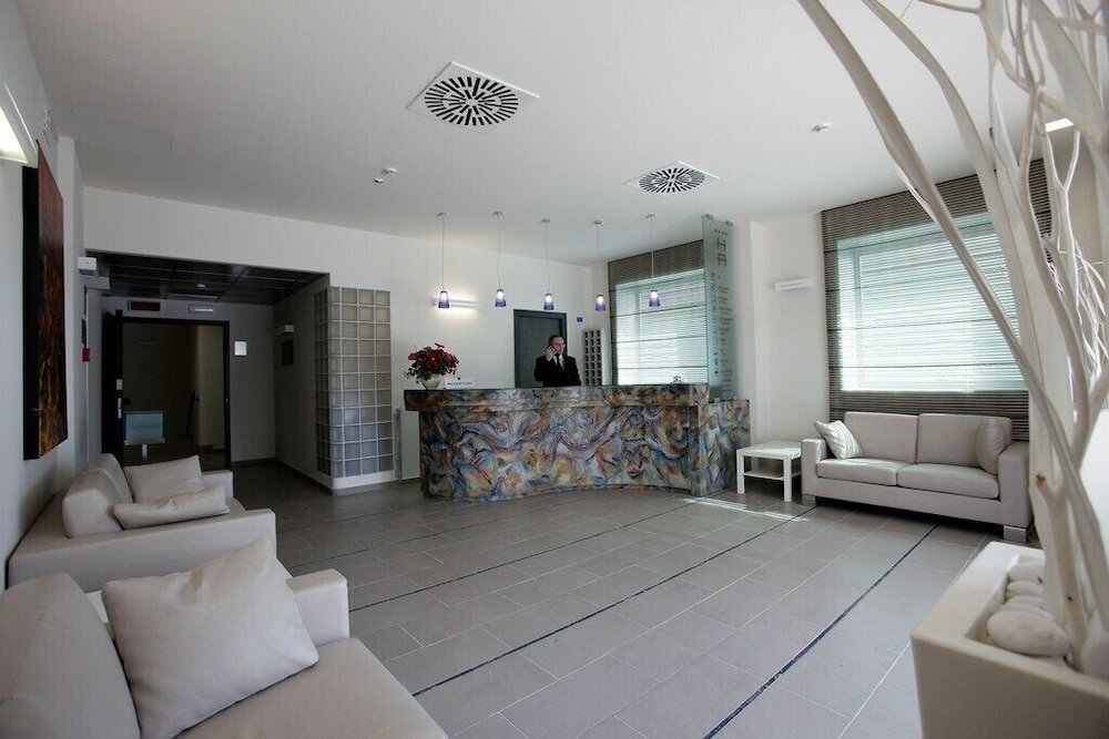 Фото Hotel Artis