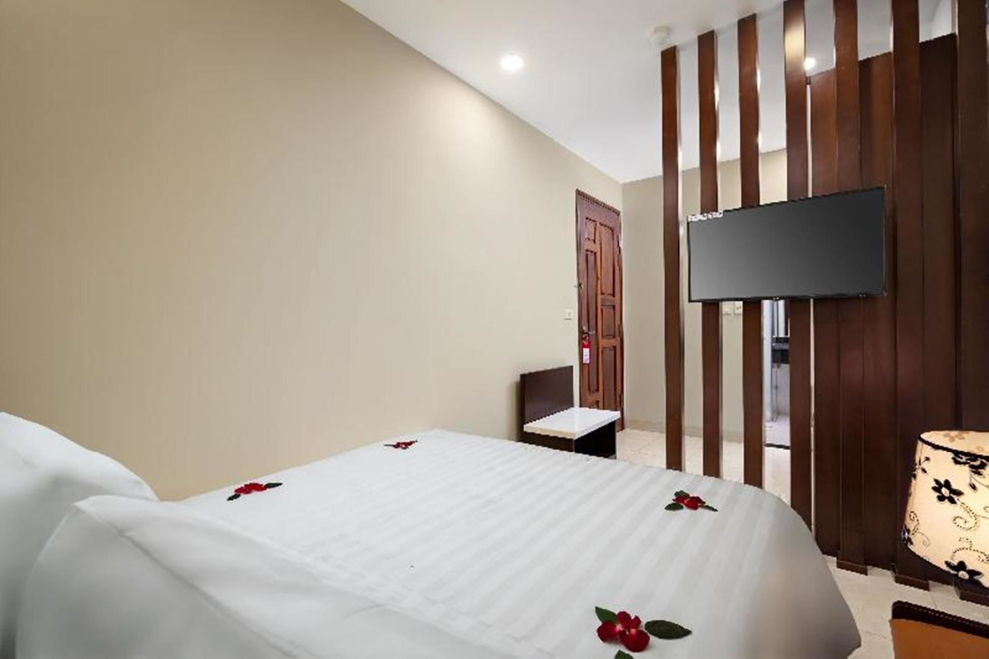 Фото New Vision Palace Hotel