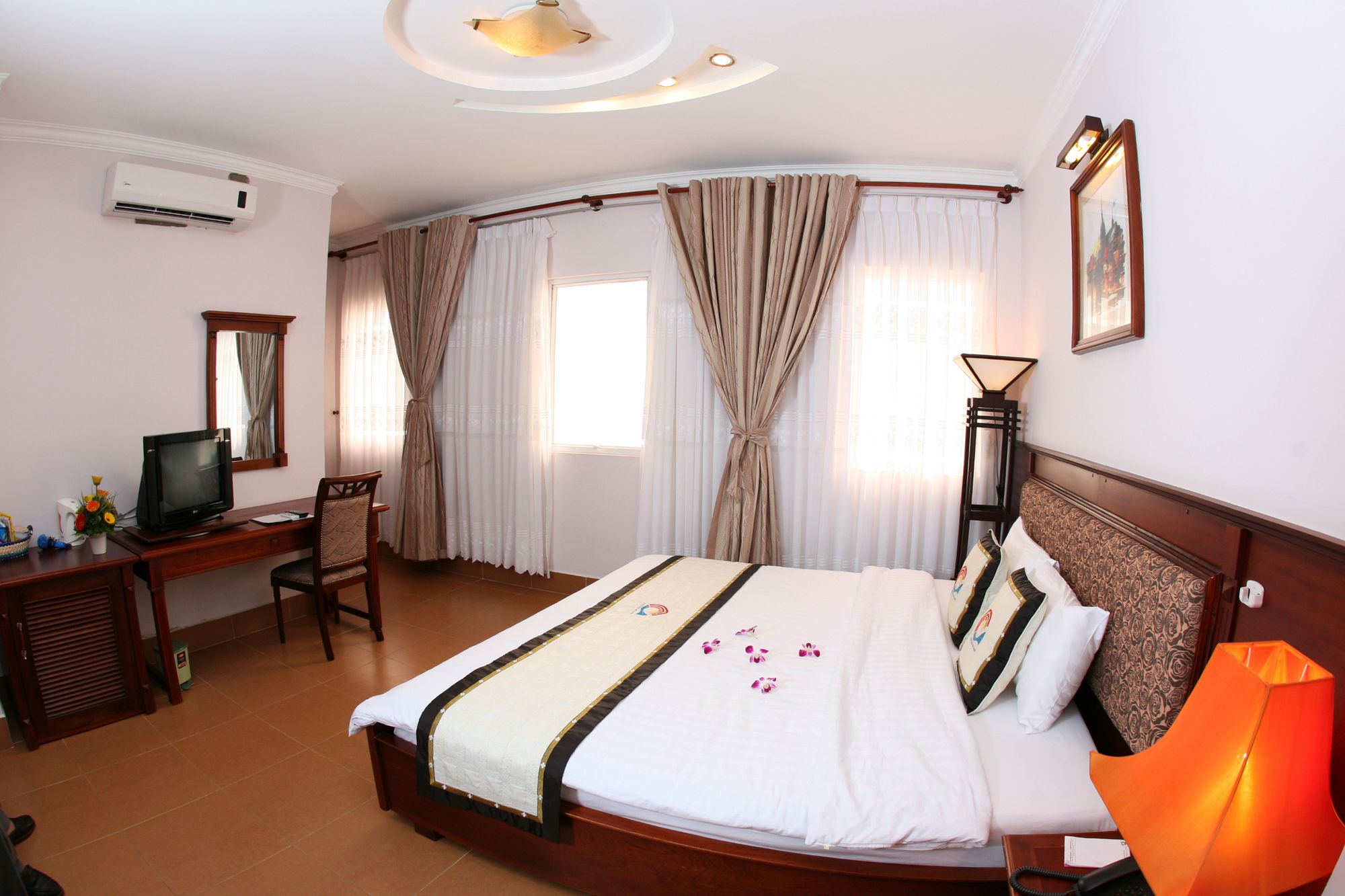 Фото Ocean Star Hotel