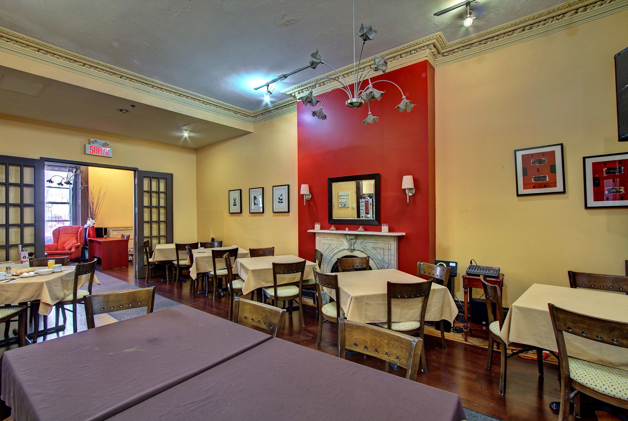 Фото отеля 3