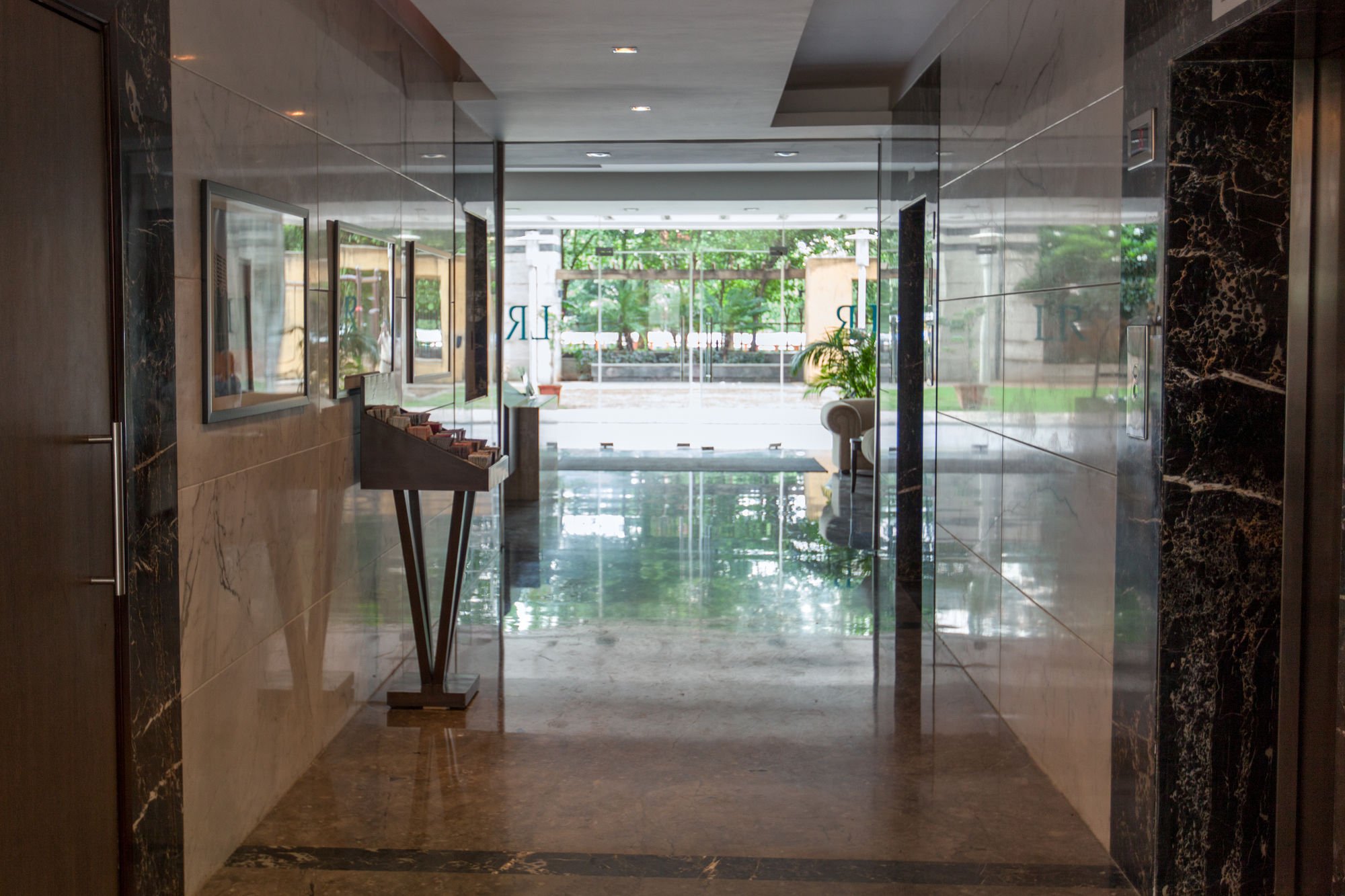 Фото Lalco Residency