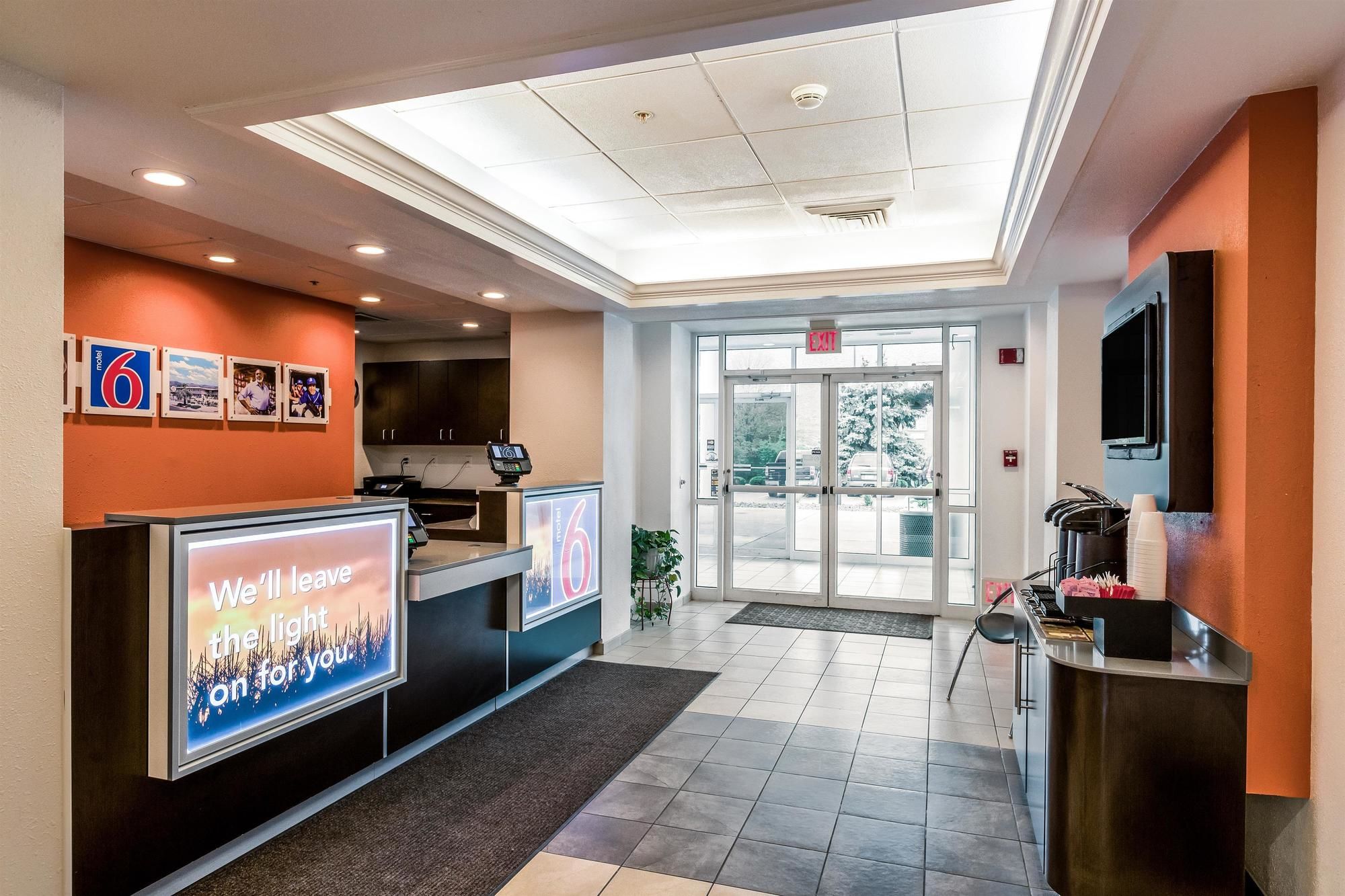 Фото Motel 6 West Des Moines, Ia