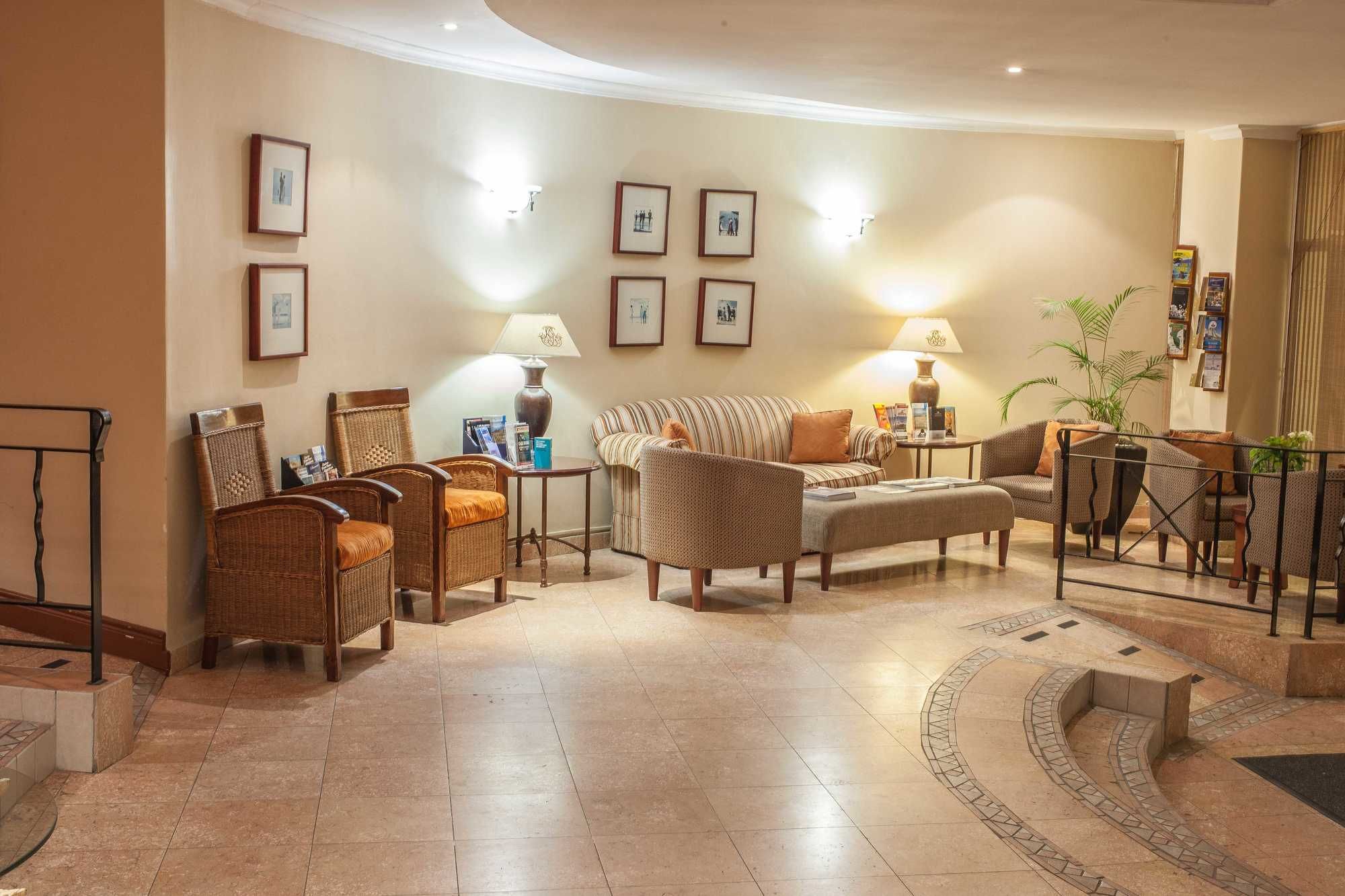 Фото Cape Town Beachfront Apartments At Leisure Bay