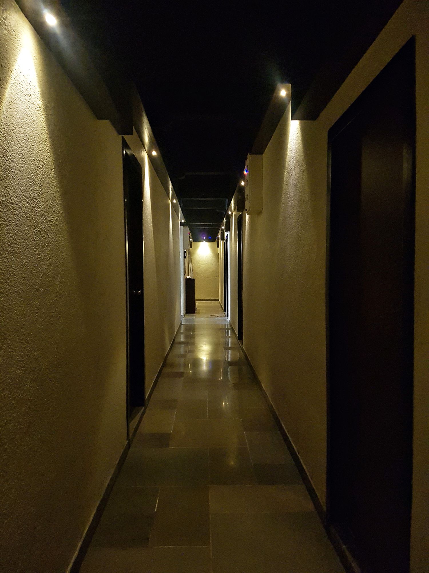 Фото Hotel Kumkum