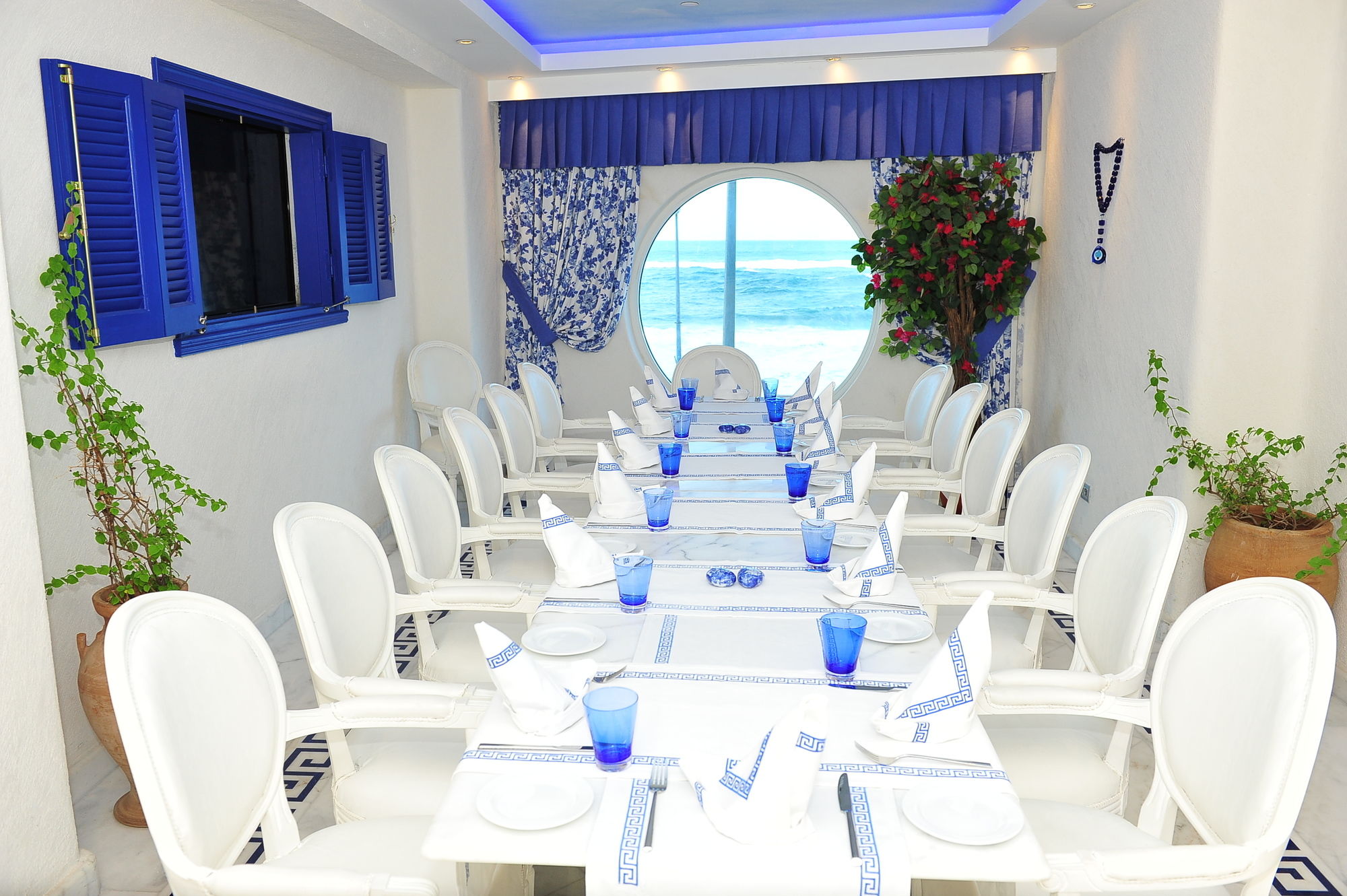 Фото Hilton Alexandria Corniche