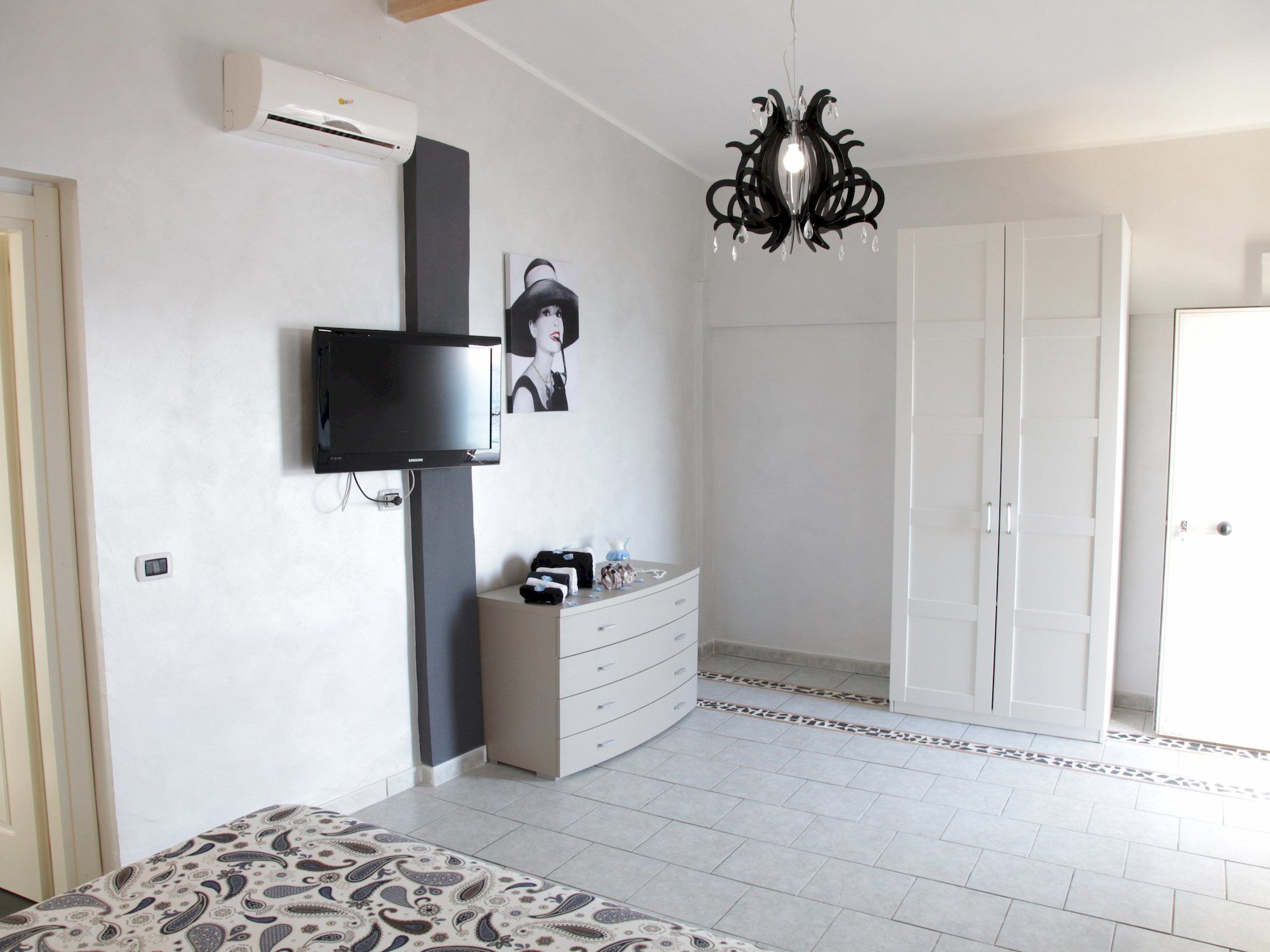 Фото OldWell Hotel