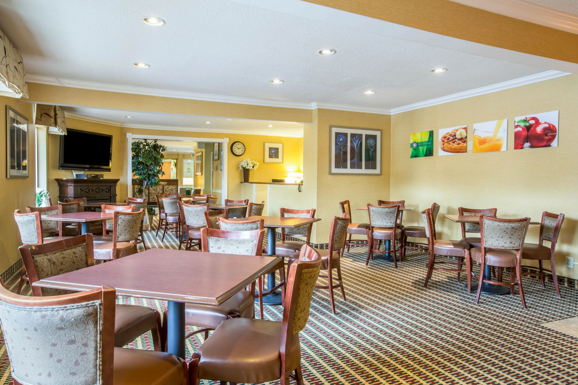 Фото Quality Inn Colchester - Burlington