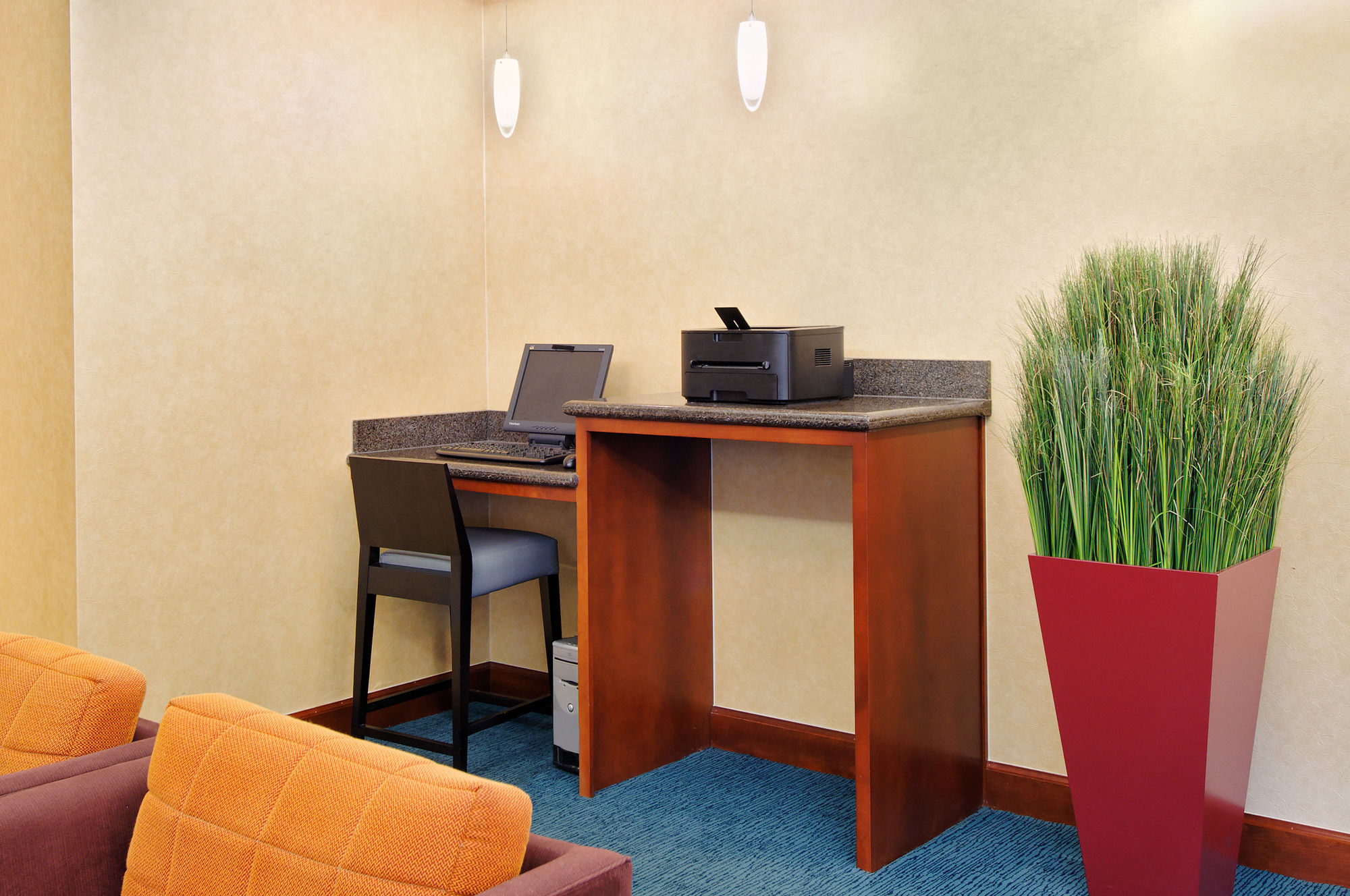 Фото Residence Inn by Marriott Tampa at USF/Medical Center