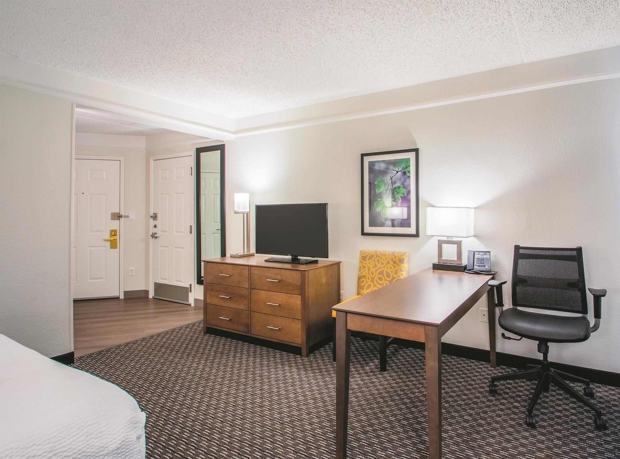 Фото La Quinta Inn & Suites by Wyndham Orem University Pwy/Provo