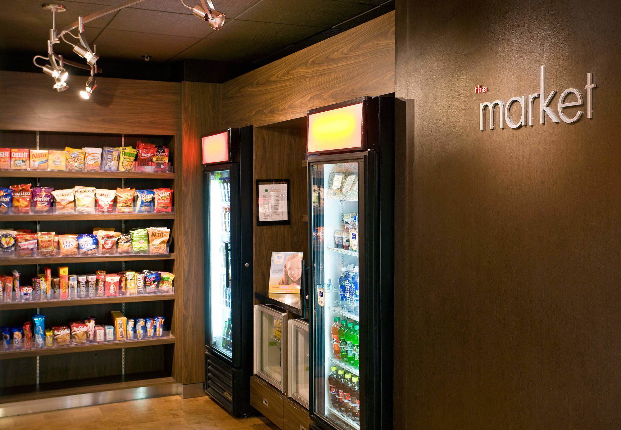 Фото Courtyard by Marriott San Diego Sorrento Valley