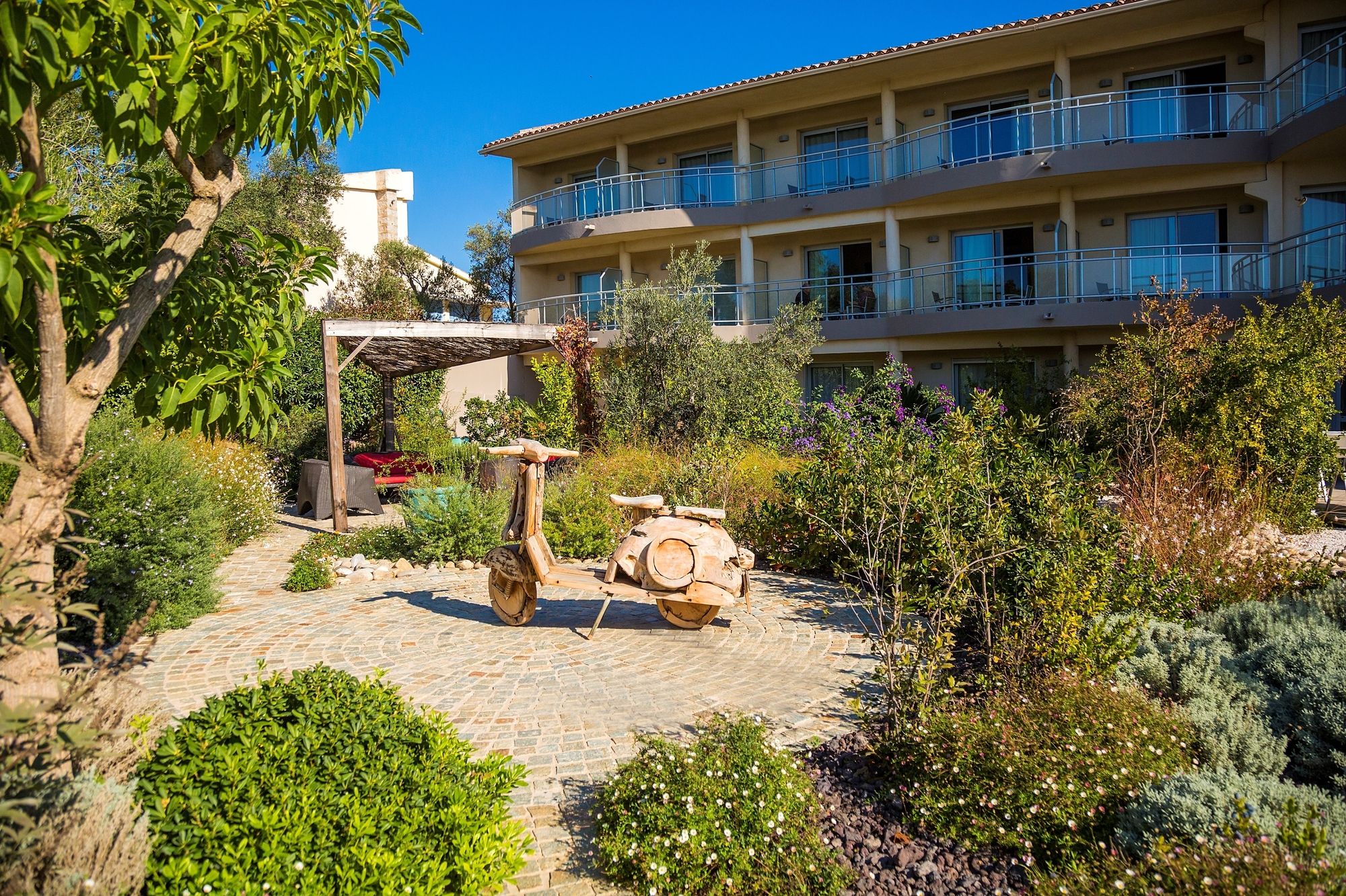 Фото Hôtel Costa Salina