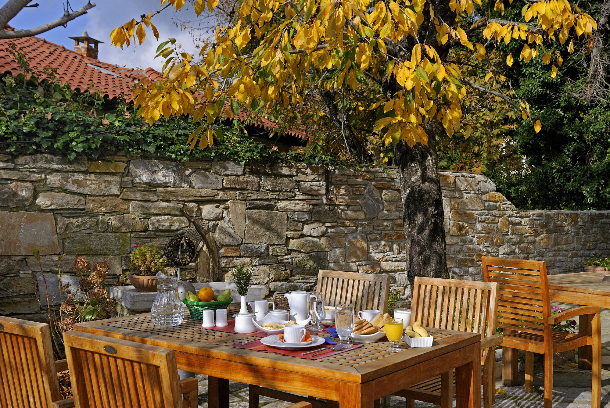 Фото Anovolios Boutique Hotel