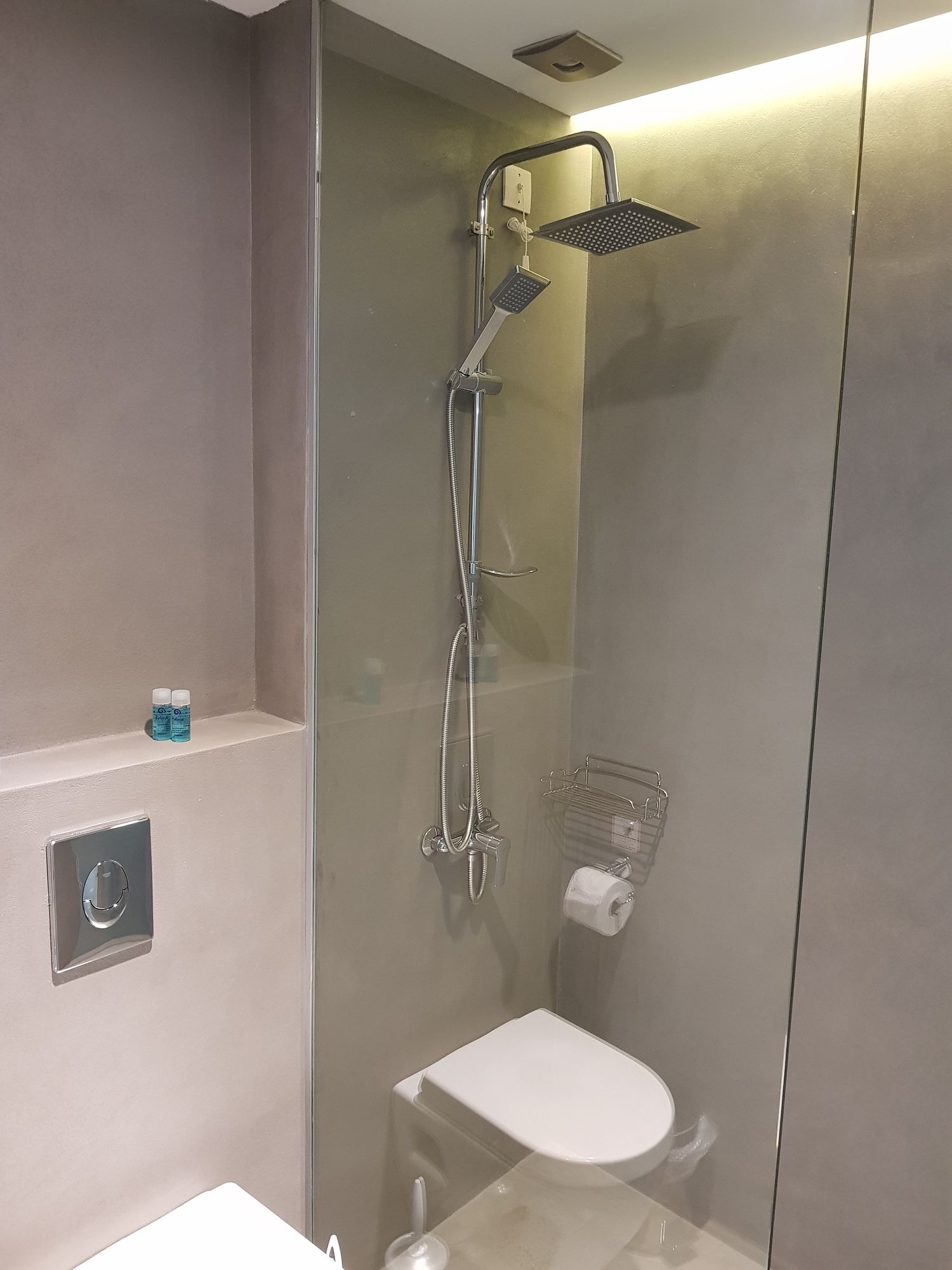 Фото Niriides Hotel