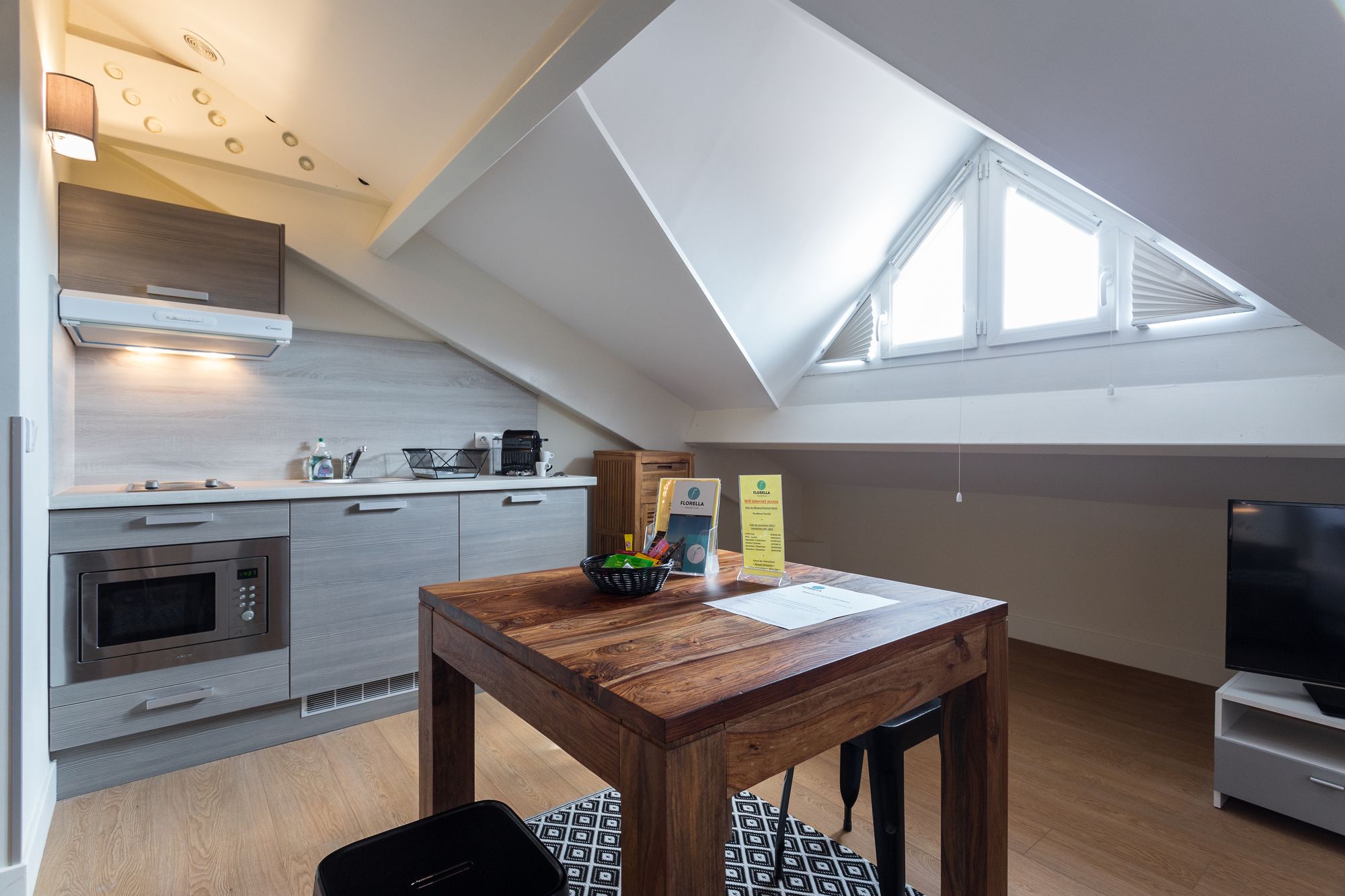 Фото Florella Jean Jaures