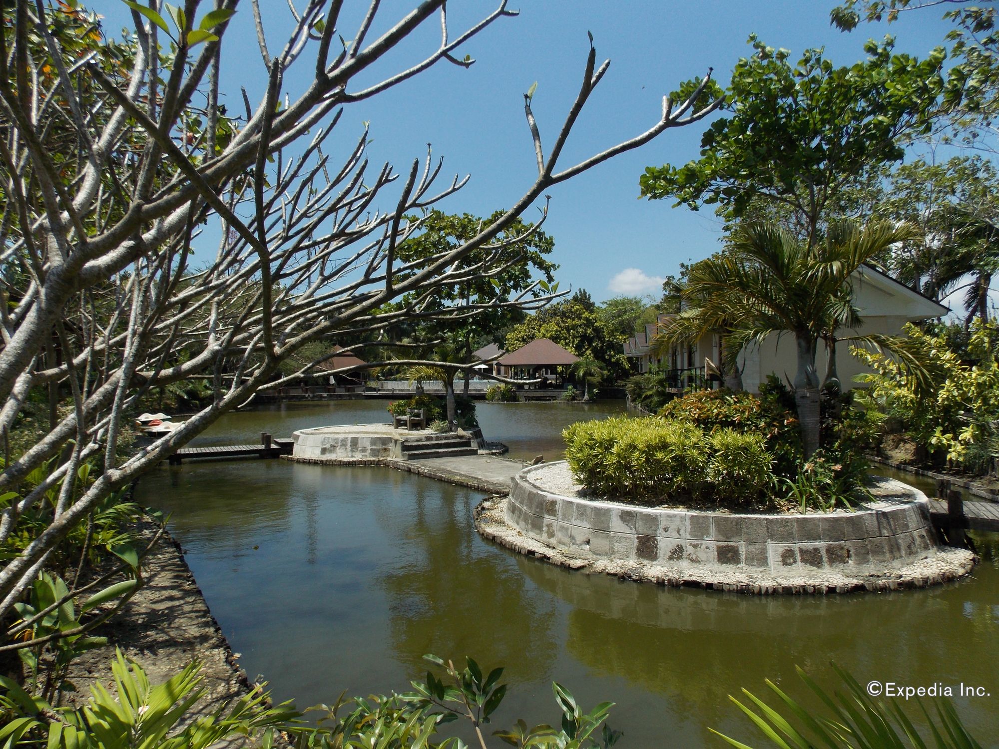 Фото Sheridan Boutique Resort