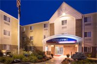 Фото Candlewood Suites Kenosha, an Ihg Hotel