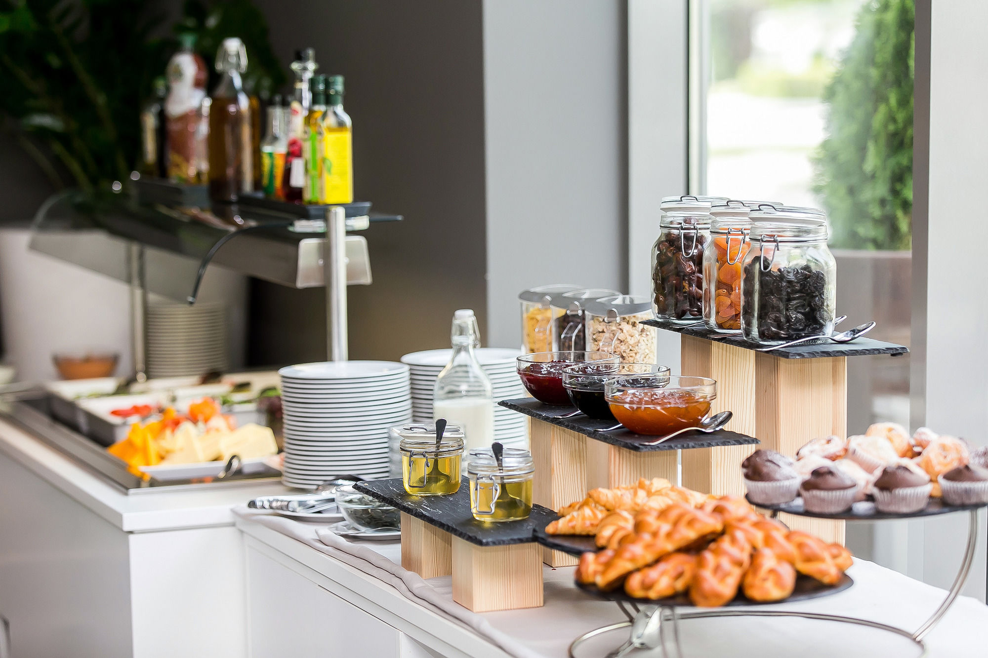 Фото Best Western Plus Lakeside Hotel