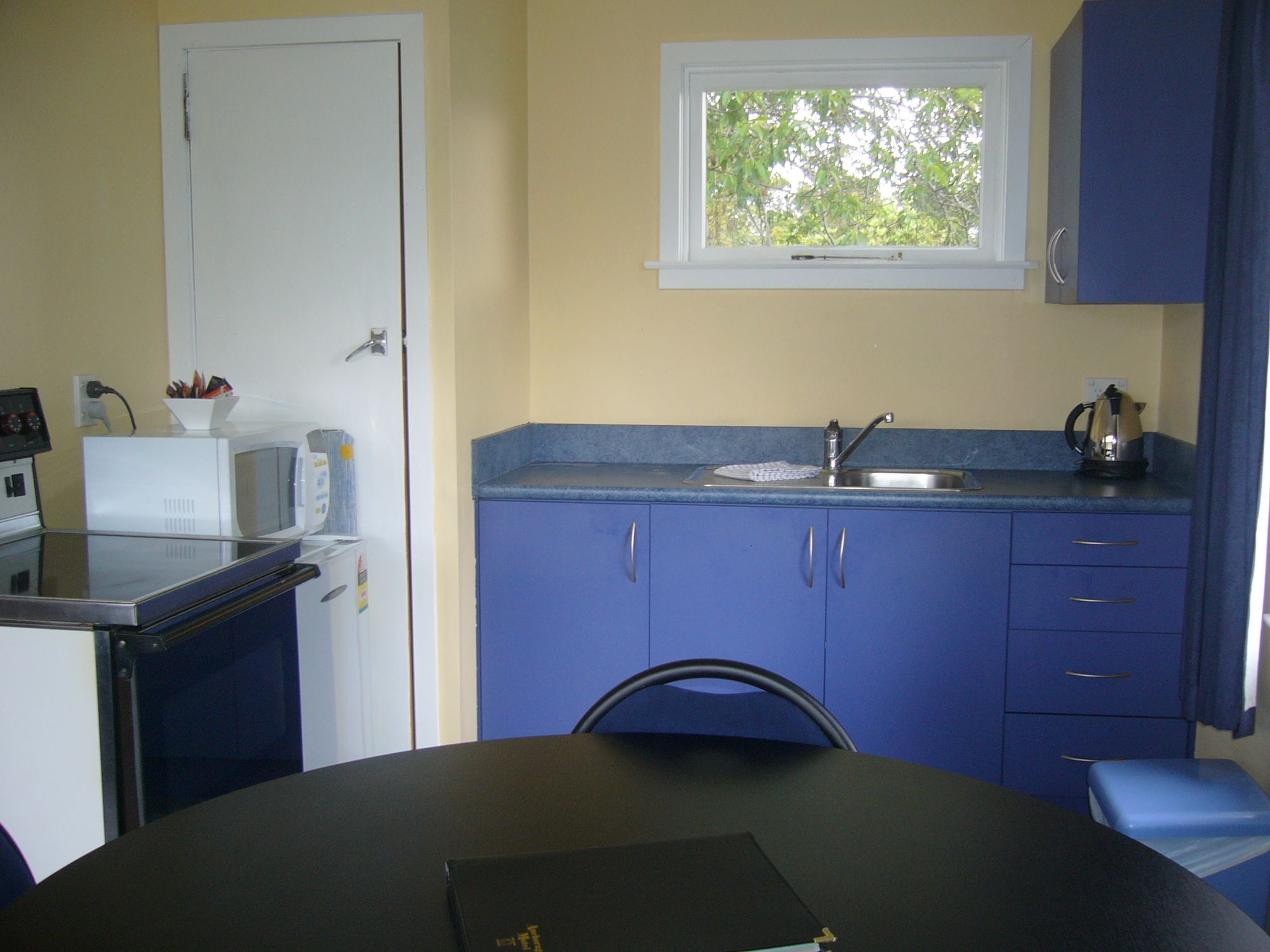 Фото Anchorage Motel Apartments