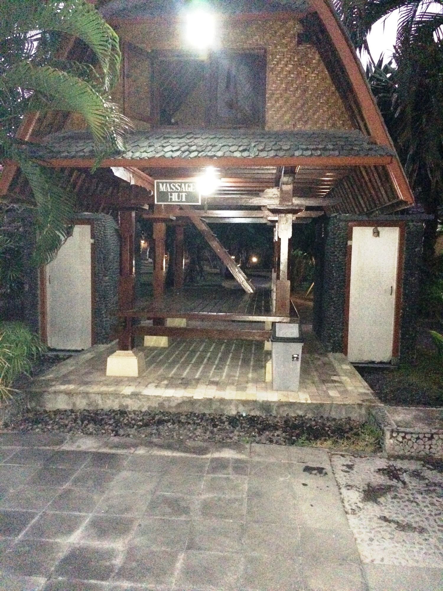 Фото Suji Bungalow