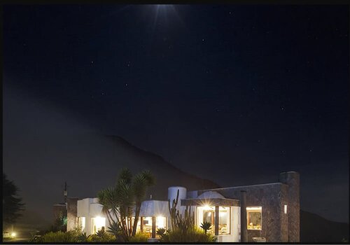 Гостиница Hotel El Crater