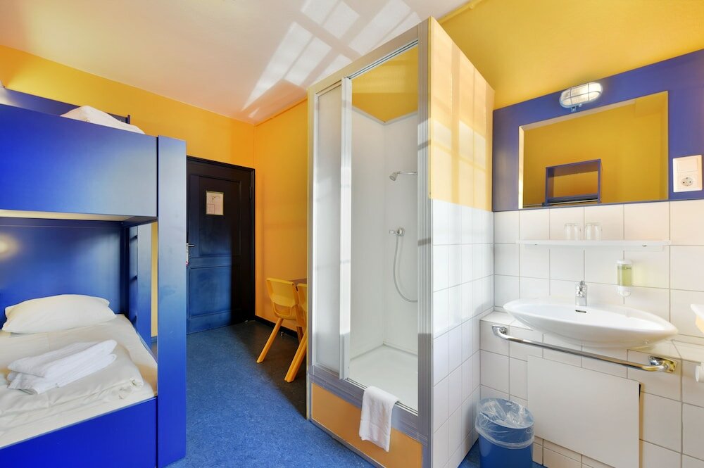 Фото Bed'nBudget Expo-Hostel