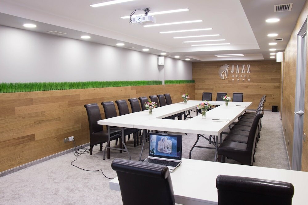 Фото Mercure Chisinau Center Jazz Hotel