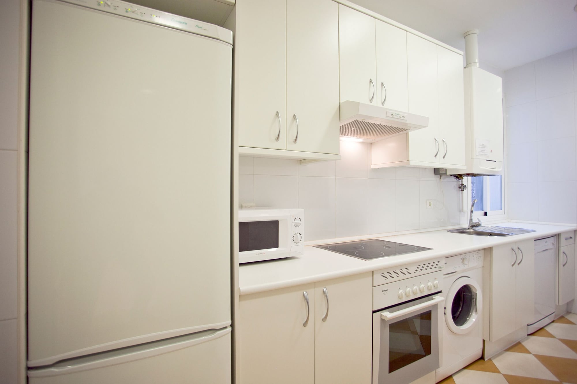 Фото Madrid Central Suites