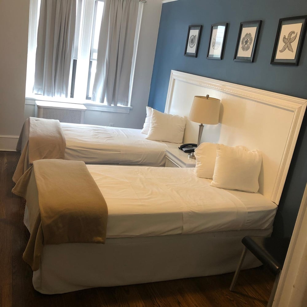 Фото Long Beach Hotel