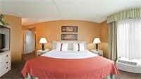 Фото Holiday Inn Hotel & Suites Bolingbrook, an Ihg Hotel